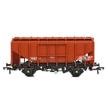 Load image into Gallery viewer, 35 Ton PAV Bulk Grain Wagon BRT Brown - Bachmann -33-131A - Scale OO