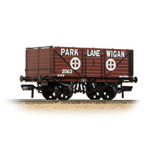 Load image into Gallery viewer, 7 Plank End Door Wagon 'Park Lane Wigan' Brown - Bachmann -37-082C - Scale OO