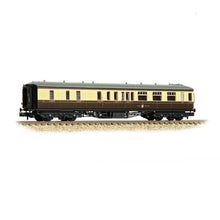 Load image into Gallery viewer, GWR Hawksworth Brake Third Corridor GWR Chocolate & Cream - Bachmann -374-511B - Scale N