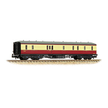 Load image into Gallery viewer, GWR Hawksworth Full Brake BR Crimson & Cream - Bachmann -374-585A - Scale N
