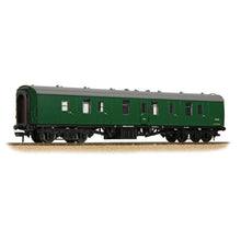 Load image into Gallery viewer, BR Mk1 BG Brake Gangwayed BR (SR) Green - Bachmann -39-178D - Scale OO