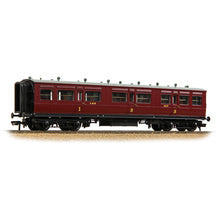 Load image into Gallery viewer, LNWR 50ft Arc Roof Composite Corridor LMS Crimson Lake - Bachmann -39-863 - Scale OO