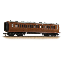 Load image into Gallery viewer, LNWR 50ft Arc Roof Third Corridor M&GN Brown - Bachmann -39-871A - Scale OO
