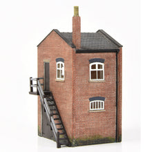 Load image into Gallery viewer, Lucston Shed and Stores - Bachmann -44-0130 - Scale OO