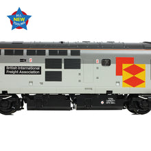 Load image into Gallery viewer, Class 37/0 Centre Headcode 37194 'British Int. Freight Assoc.' BR RF - Bachmann -35-307 - Scale OO