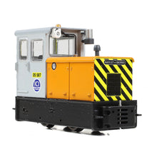 Load image into Gallery viewer, Baguley-Drewry 70hp Diesel ICI Orange & Grey - Bachmann -392-028 - Scale 1:76