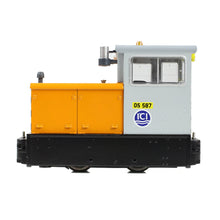 Load image into Gallery viewer, Baguley-Drewry 70hp Diesel ICI Orange & Grey - Bachmann -392-028 - Scale 1:76