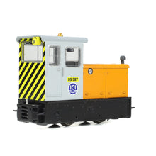 Load image into Gallery viewer, Baguley-Drewry 70hp Diesel ICI Orange & Grey - Bachmann -392-028 - Scale 1:76