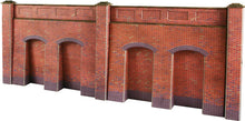 Load image into Gallery viewer, Retaining Wall in Red Brick - OO Gauge - PO244 by Metcalfe