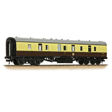 Load image into Gallery viewer, BR Mk1 BG Brake Gangwayed BR (WR) Chocolate &amp; Cream
