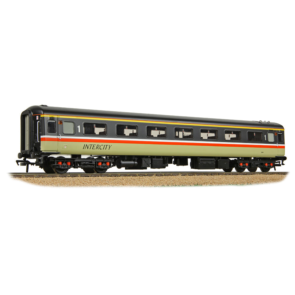 BR Mk2F FO First Open BR InterCity (Swallow)