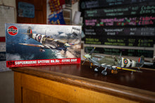Load image into Gallery viewer, Supermarine Spitfire Mk.IXc - Flying Dray Airfix A17001A
