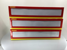 Load image into Gallery viewer, Hornby OO Gauge R4399 Wrexham &amp; Shropshire MK3 Coaches Boxed Set (Pre Loved)
