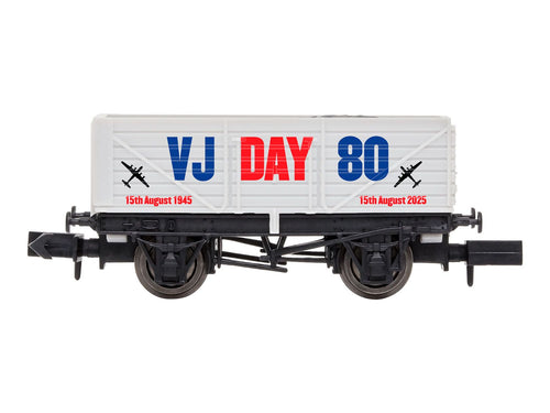 *7 Plank Wagon VJ Day 80th Anniversary Airforce