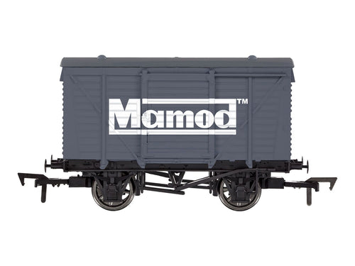 *Ventilated Van Mamod Weathered