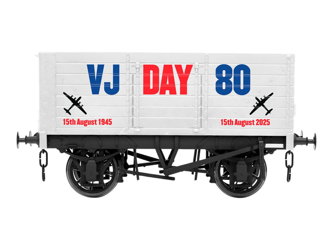 *7 Plank Wagon 9' Wheelbase VJ Day 80th Airforce Weathered