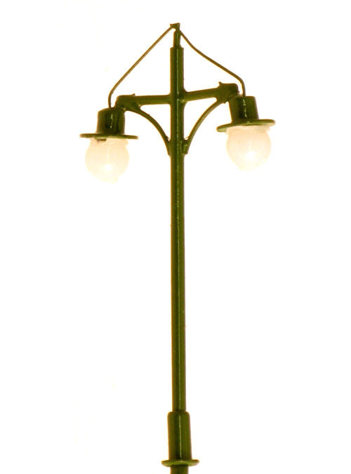 Brighton Style Street LED Lamps (4) - TrainSave - V207
