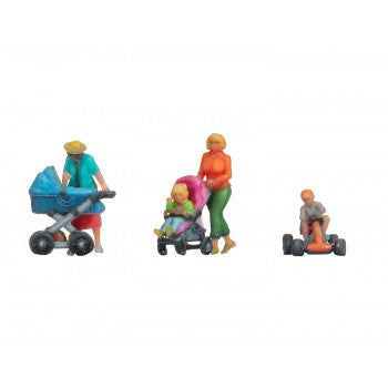 *Mothers (2) & Children (3) 3D Master Figure Set