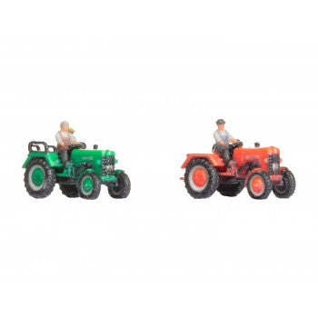 *McCormick D Tractor (2) Red/Green 3D Master Vehicle Set