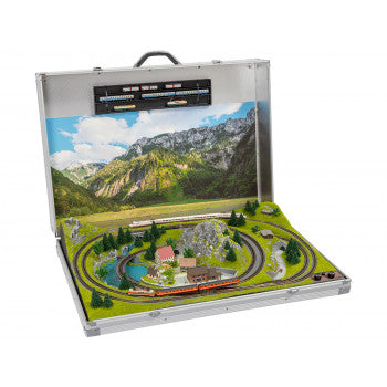 *Bozen Complete Model Railway in a Briefcase