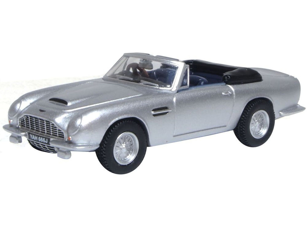 *Aston Martin DB6 MkII Volante Silver Birch