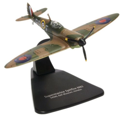 Supermarine Spitfire X4590 Hendon