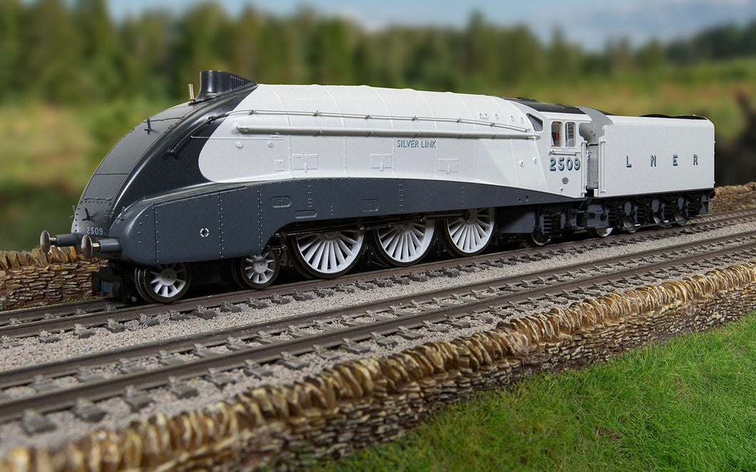 Hornby Dublo LNER Class A4 4-6-2 2509 Silver Link 90th Anniversary Collection Hornby R30456