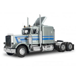 Peterbilt 359 (1:25 Scale)