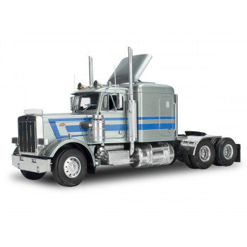 Peterbilt 359 (1:25 Scale)