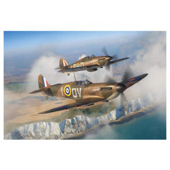 *British Spitfire Mk/1a & Hurricane Mk.1 Model Set (1:144)