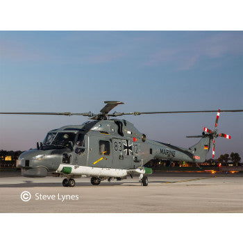 *British Westland Lynx Model Set (1:72 Scale)