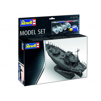 *German KFK Fishing Trawler Model Set (1:144 Scale)
