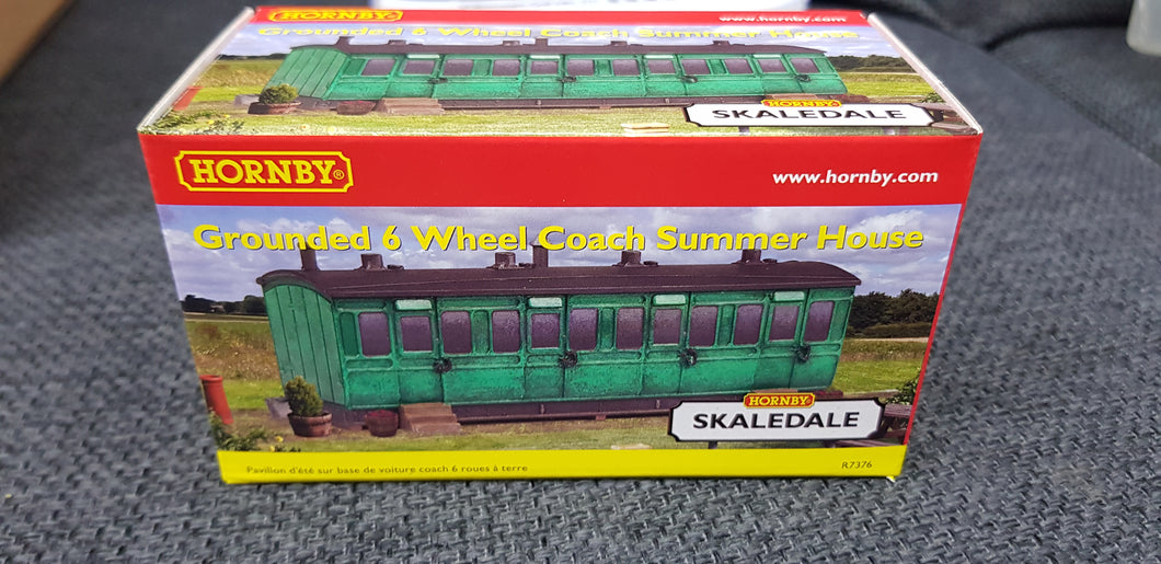 Grounded 6 Wheel Coach Summer House  - R7376