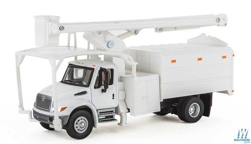 International 4300 2 Axle Truck w/Tree Trimmer Body White