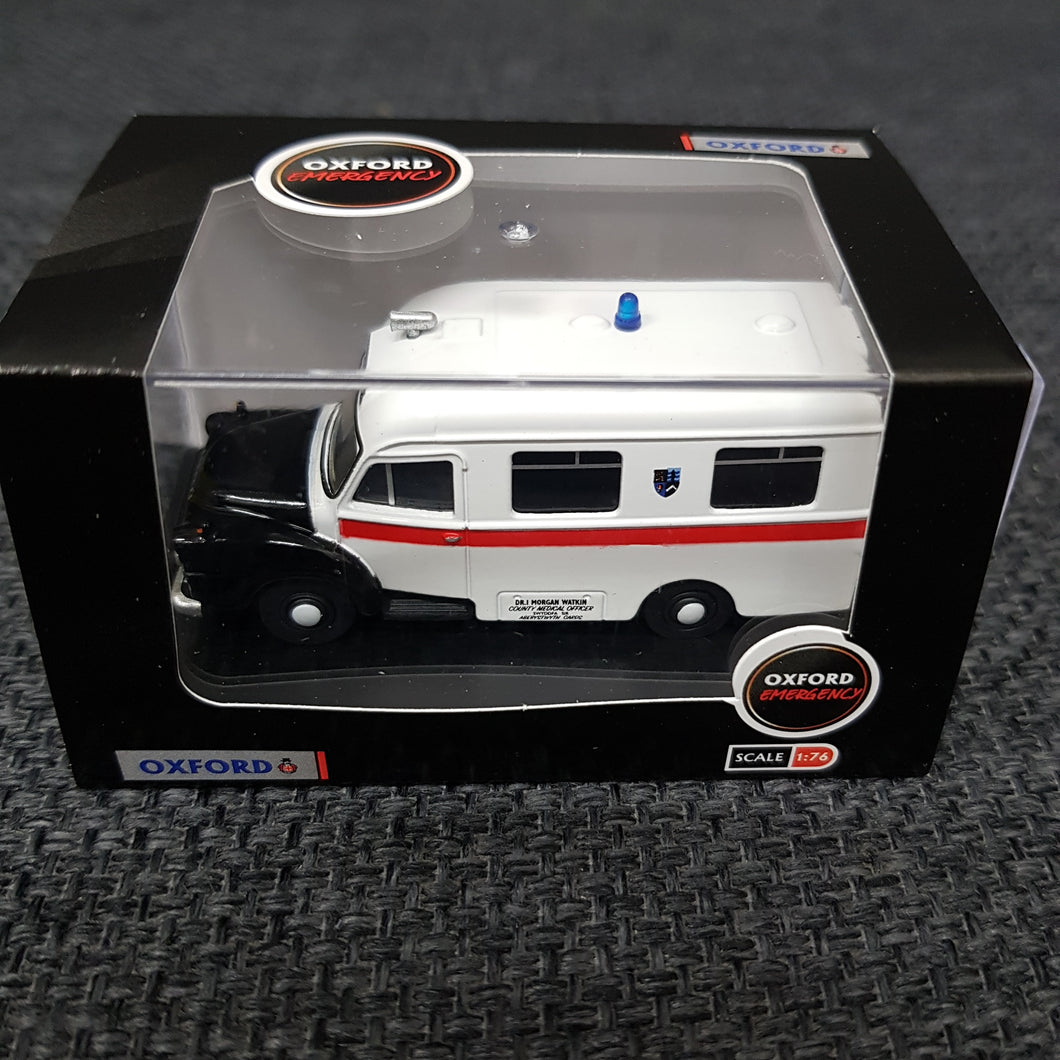 Bedford J1 Lomas Ambulance Aberystwyth - Oxford Diecast - 76BED008