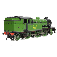 Load image into Gallery viewer, LNER V1 Tank 7684 LNER Lined Green (Revised) - Bachmann -31-616 - Scale OO
