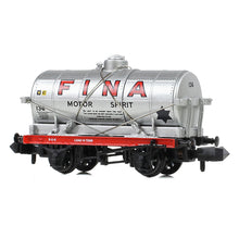 Load image into Gallery viewer, 14T Tank Wagon 'Fina' Silver - Bachmann -373-658A - Scale N
