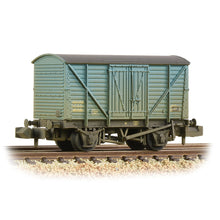 Load image into Gallery viewer, BR 10T Insulated Van BR Ice Blue [W] - Bachmann -373-727B
