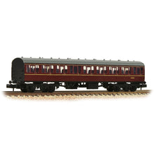 Load image into Gallery viewer, BR Mk1 57ft &#39;Suburban&#39; SO Second Open BR Maroon - Bachmann -374-291C
