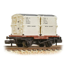 Load image into Gallery viewer, Conflat Wagon BR Bauxite (Early) with 2 BR White AF Containers [W, WL] - Bachmann -377-340B
