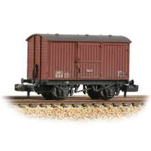 Load image into Gallery viewer, LNER 12T Ventilated Fruit Van Planked Ends BR Bauxite (Late) [W] - Bachmann -377-986A
