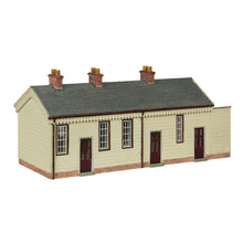 Load image into Gallery viewer, S&amp;DJR Wooden Station Building Chocolate and Cream
