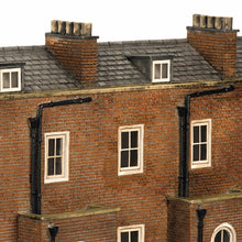 Load image into Gallery viewer, Low Relief Rear of Victorian Tenements - Bachmann -44-227
