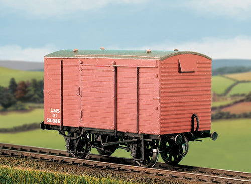 LMS 12 ton Ventilated Box Van (M/W)