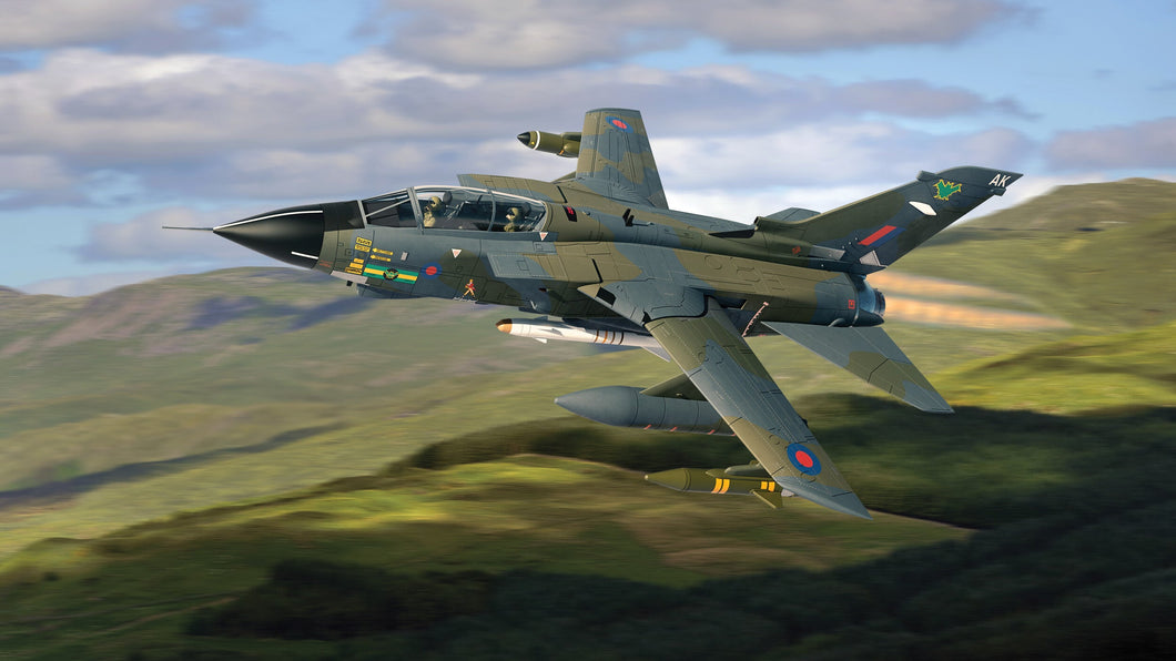 Panavia Tornado GR.1, ZD748/AK, Johnnie Walker 'Still Going Strong', RAF No.9 Squadron, Br¼ggen, Germany, 1998