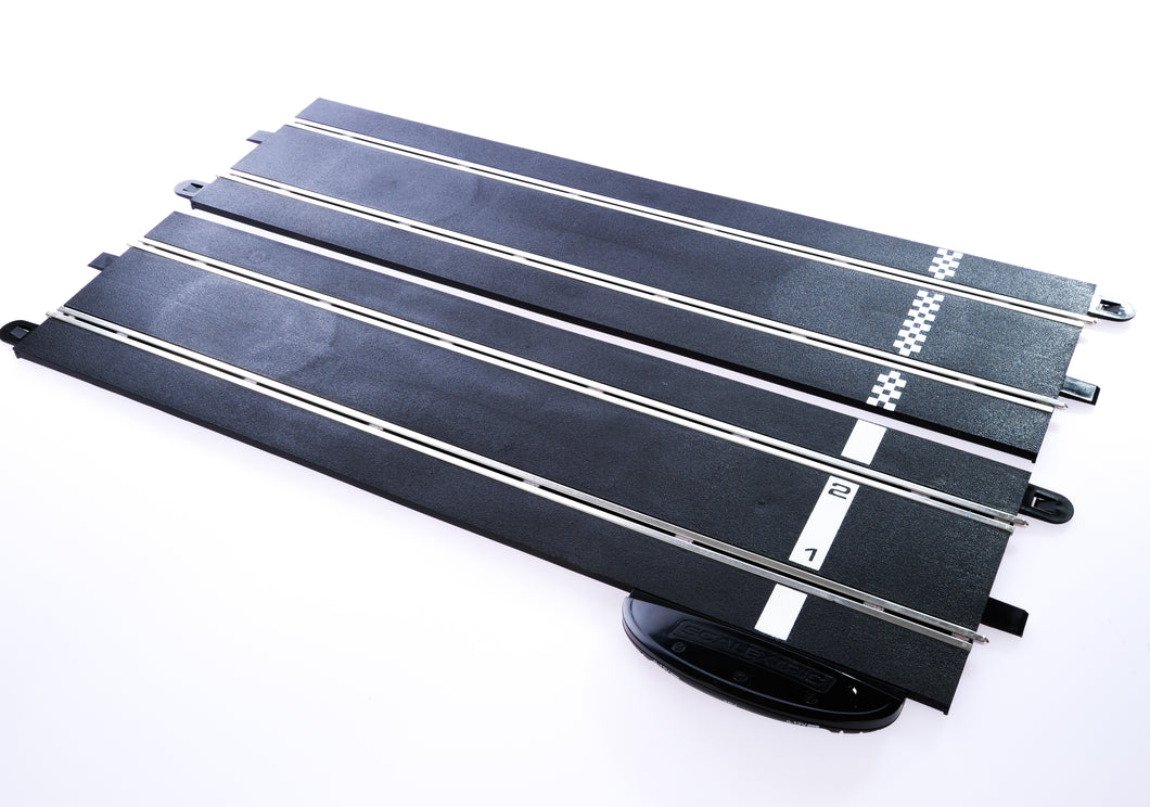 Extra Long Analogue Power Base plus  Extra Long Chequered Straight - C8253 - LAST CHANCE TO BUY