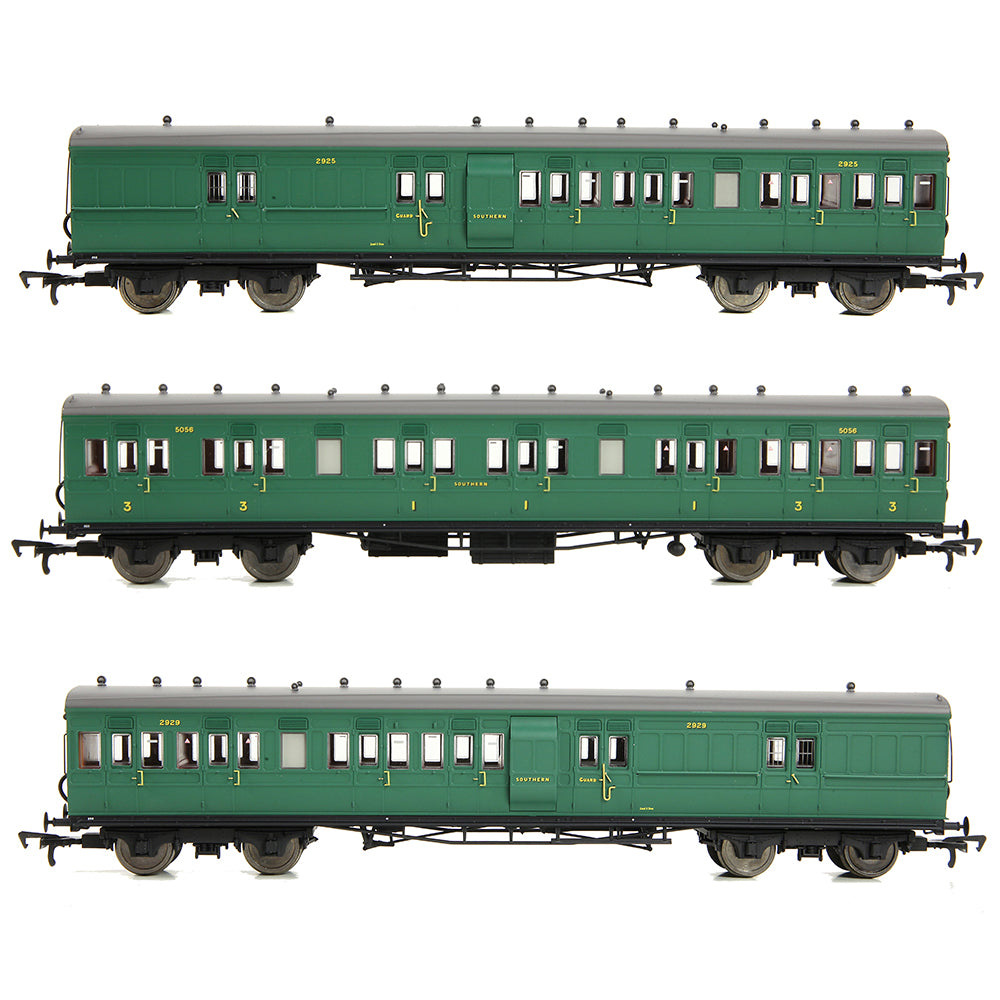 LSWR Cross Country 3-Coach Pack SR Malachite Green - Bachmann -E86013 - Scale