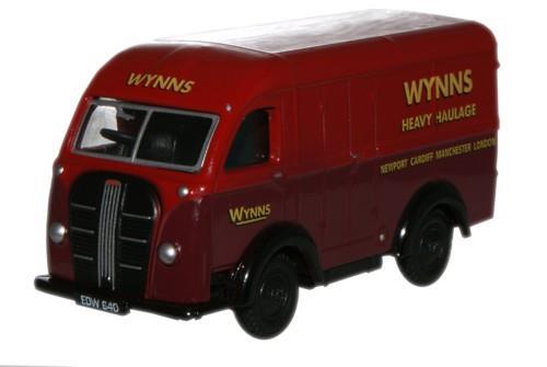Austin K8 Threeway Van Wynns   76AK013   1:76 Scale,OO Gauge