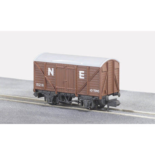 Box Van, Standard type, NE, brown