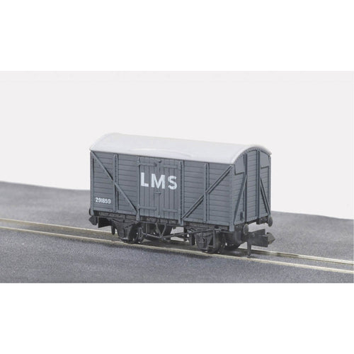 Box Van, Standard type, LMS, light grey